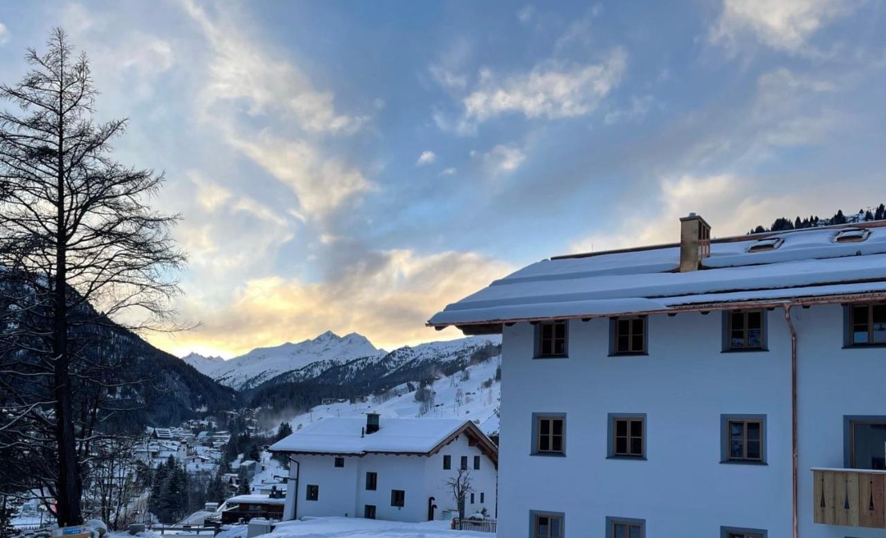 Chalet Silver Fox - private chalet-stanton Sankt Anton am Arlberg Extérieur photo